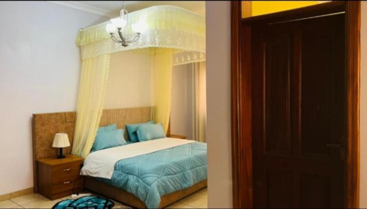 Palatine Apartments Makindye Kizungu, Кампала Экстерьер фото