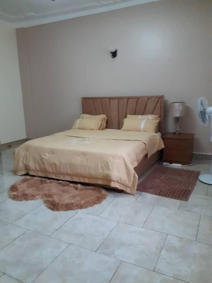 Palatine Apartments Makindye Kizungu, Кампала Экстерьер фото
