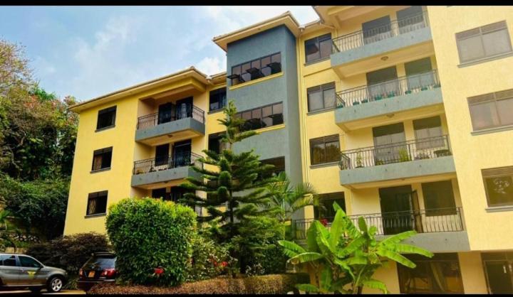 Palatine Apartments Makindye Kizungu, Кампала Экстерьер фото